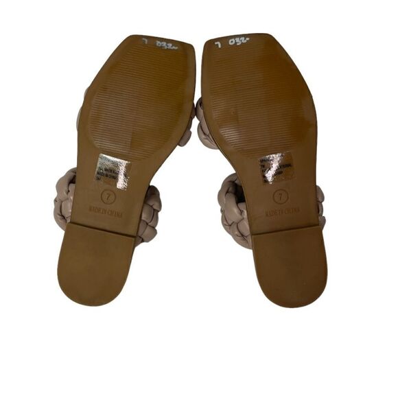 STEVE MADDEN Spain Slide in Taupe “ NWOT” - Picture 4 of 4